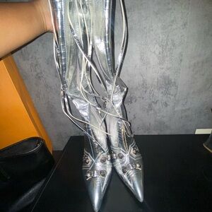 Sliver boots